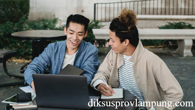 Pilihan Jurusan & Biaya Kuliah Terjangkau Universitas Sulawesi